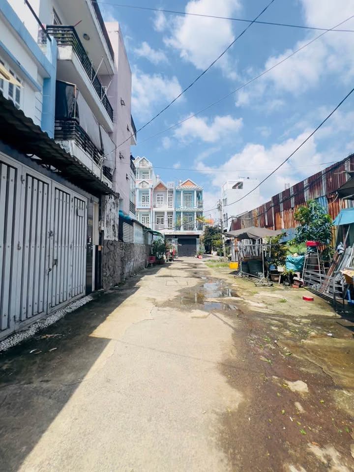 Nhà 4 tầng Phạm Văn Chiêu, Gò Vấp - Hẻm xe tải 8m, sổ hồng riêng