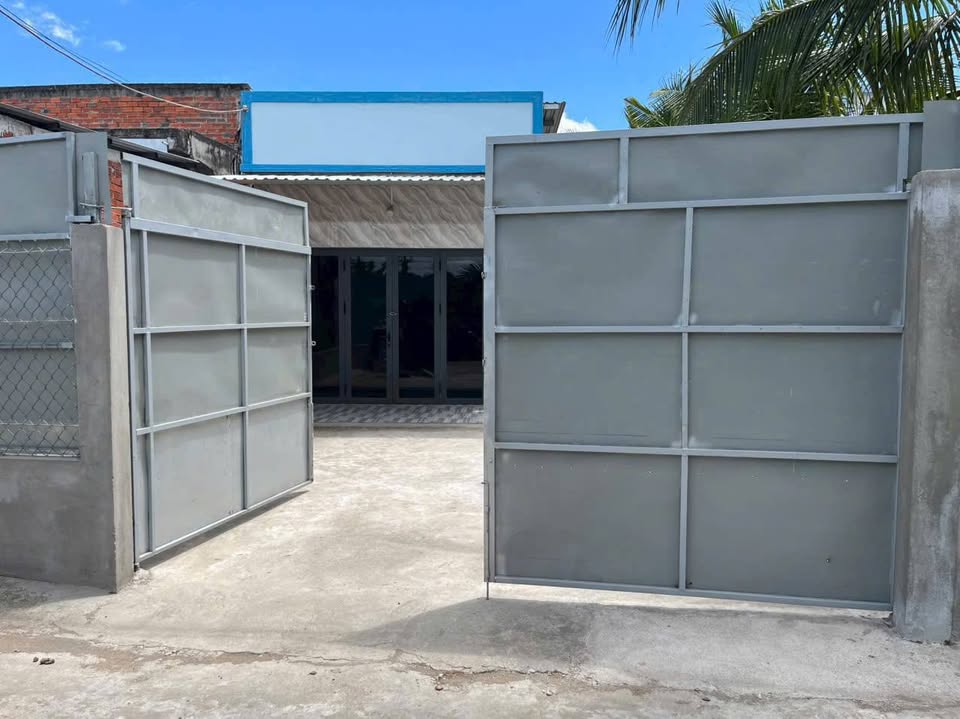 Nhà vườn Phú Tân - 400m2 thoáng mát, ô tô tới tận nơi, giá chỉ 1,899 tỷ