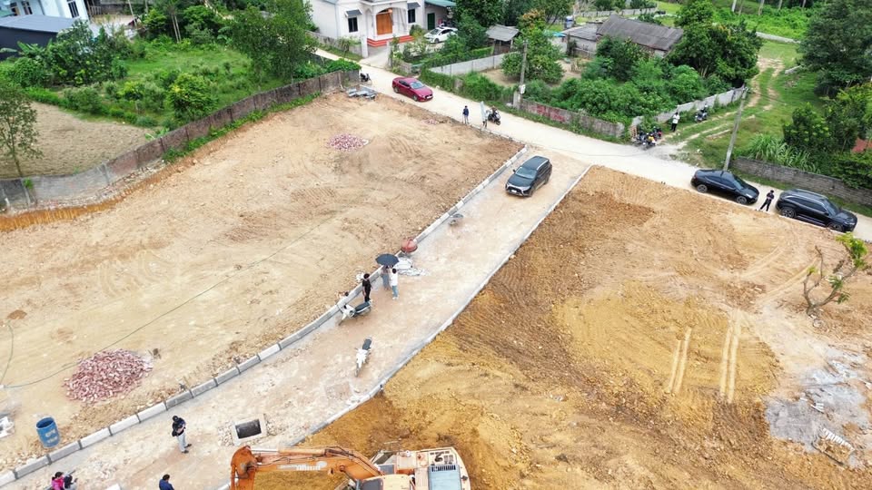 Cơ hội sở hữu ngay 150m2 đất thổ cư full sổ hồng tại Hoà Lạc, Hà Nội