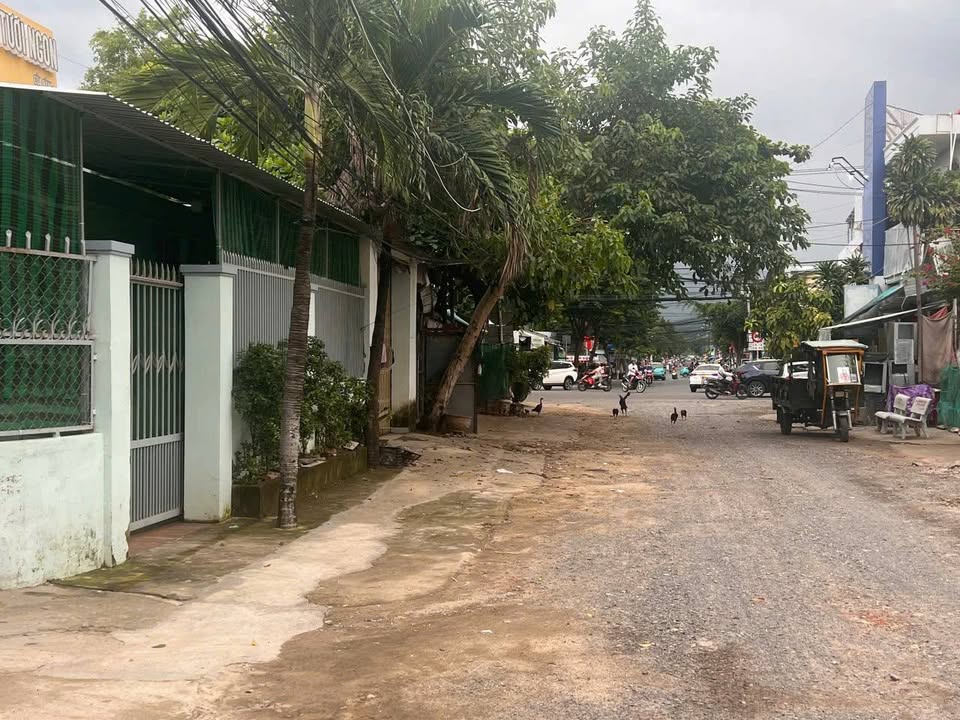 Bán đất vàng Nha Trang 2 lô siêu đẹp, sổ hồng riêng, giá hời