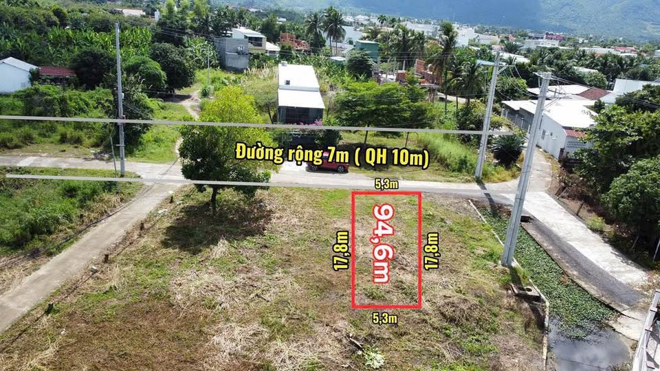 Đất vàng Diên Toàn 74,3m2 thổ cư, đường 7m, giá hời 1,42 tỷ