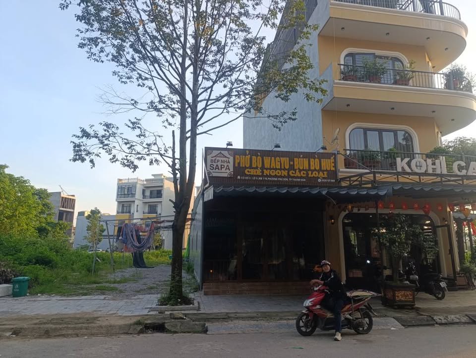 Bán đất Vườn Bia, phường Hạc Thành, gần chung cư Phú Sơn, kinh doanh tốt