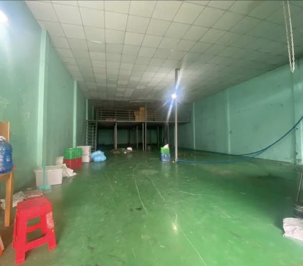 Cho thuê kho xưởng Lê Trọng Tấn rộng 330m2, giá chỉ 20 triệu