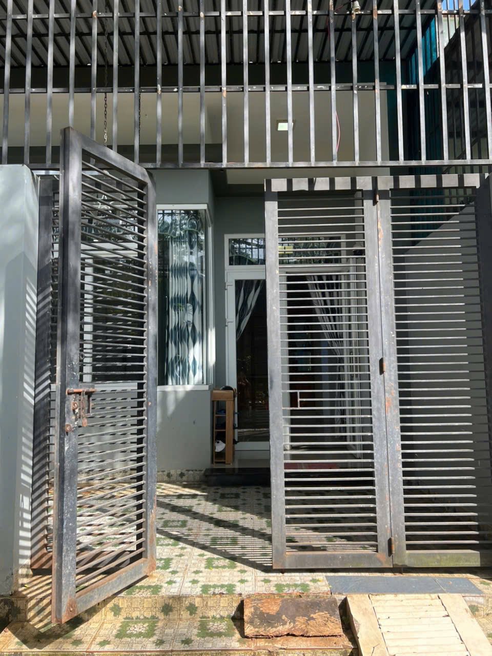 Nhà đẹp trung tâm Xô Viết Nghệ Tĩnh, 5x24.5m, hướng Đông Nam, giá 2.99 tỷ