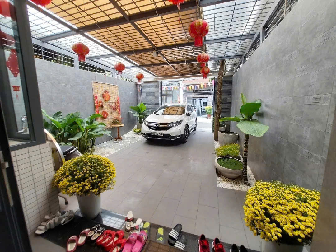 Biệt thự mini sát biển Nguyễn Tất Thành hồ bơi riêng, view biển chill, nội thất xịn sò