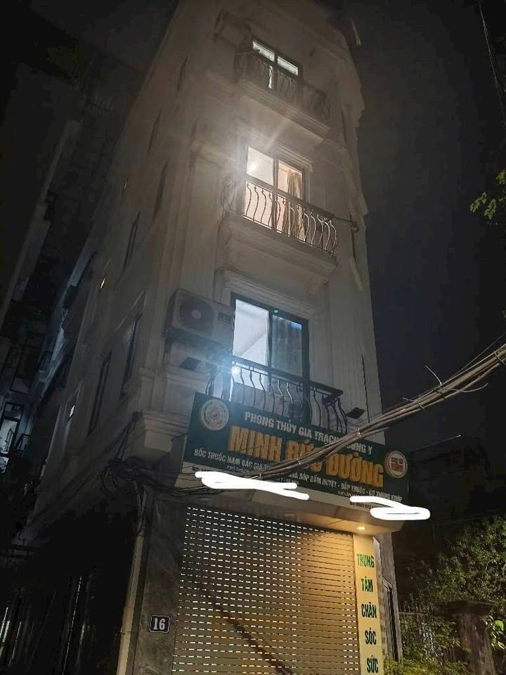 Siêu phẩm góc 35m2 x 5 tầng, ô tô vào nhà mặt tiền khủng 5,5m chỉ 8,5 tỷ tại Bát Khối