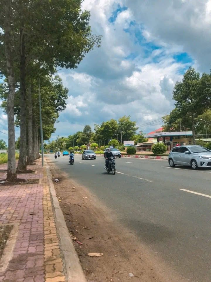 Bà Rịa lô đất vàng mặt tiền Hùng Vương, kinh doanh đa ngành, giá hấp dẫn