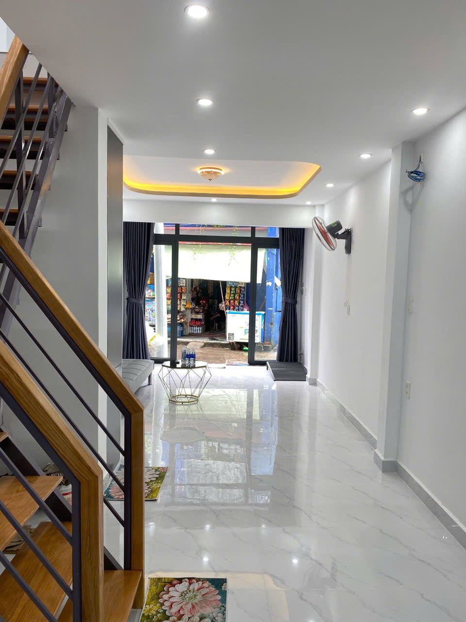 Nhà 1 trệt 1 lầu mới tinh, hẻm ô tô đậu trước nhà Vũng Tàu 3,2 tỷ