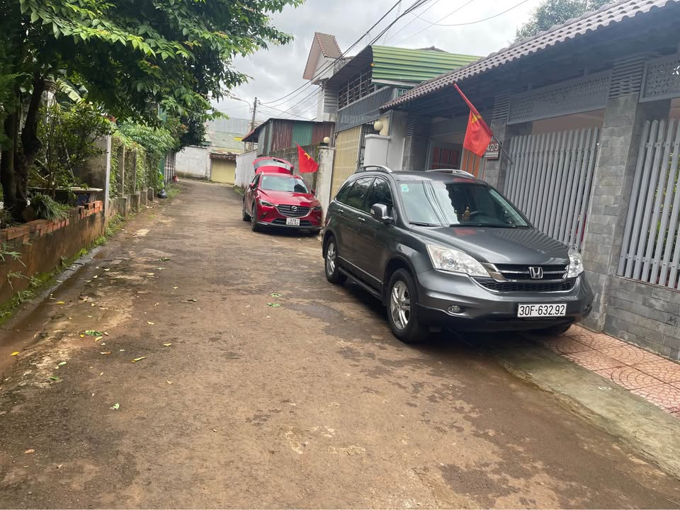 Mảnh đất vuông vắn, nở hậu tại hẻm 04 Nguyễn Xuân Nguyên, thành phố Buôn Ma Thuột, tỉnh Đắk Lắk