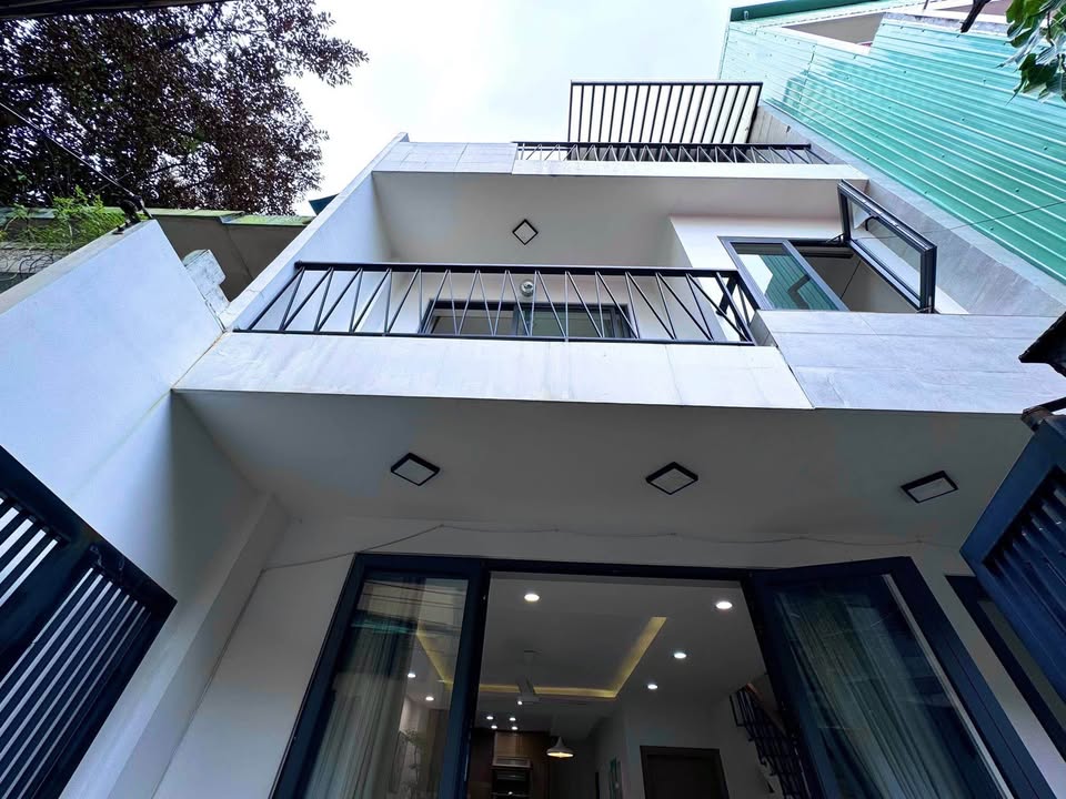 Nhà 3 tầng kiệt đường Ba Đình, nét cổ điển giữa lòng Đà Nẵng