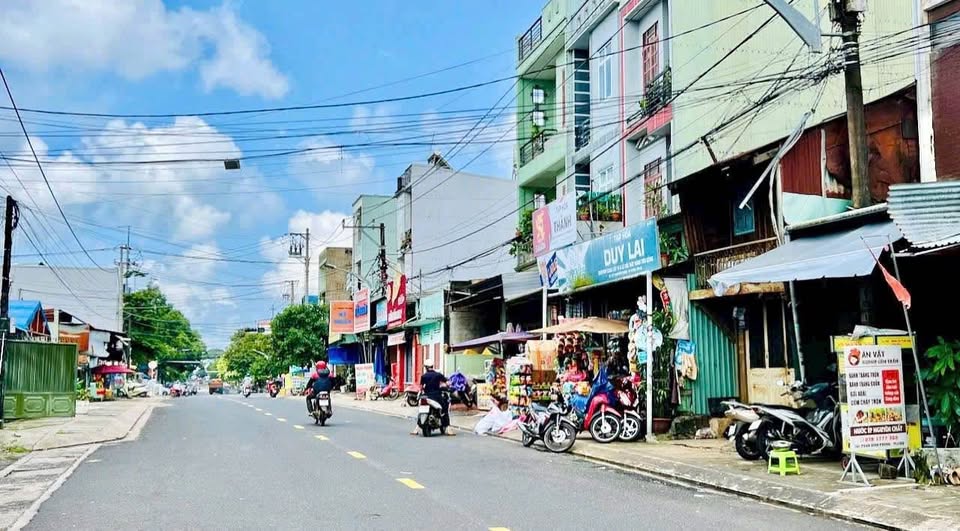 Đất mặt tiền Phan Đình Phùng, Pleiku, Gia Lai nở hậu, giá cực hời