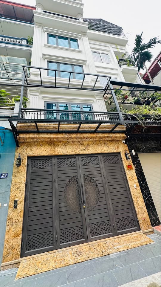 Nhà 6 tầng thang máy, gara ô tô, 2 thoáng, đường ô tô tránh, Nguyễn Phong Sắc, Cầu Giấy