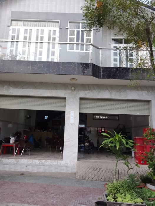 Ngôi nhà phố Bến Tre, thổ cư hoàn thiện, vị trí đắc địa