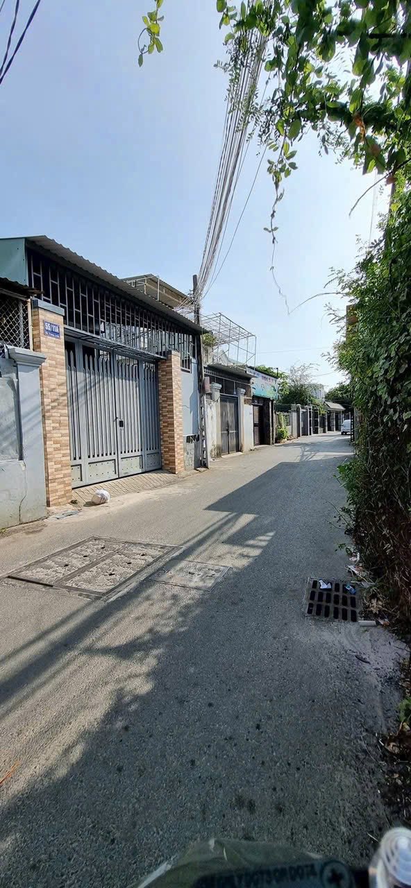 Bán nhà cấp 4 hẻm ô tô nơ Trang Long, Rạch Dừa, 78,3m2, sổ sạch, giá hấp dẫn