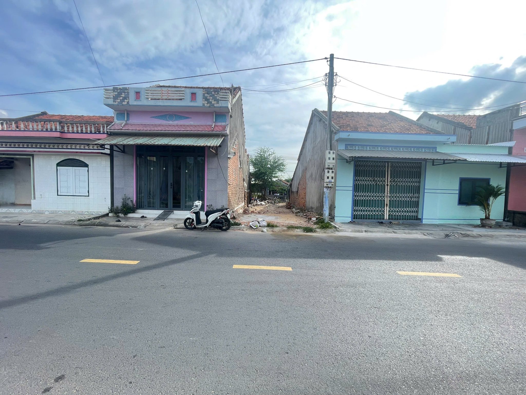 Đất vàng Phú Yên - Nở hậu đón tài lộc, gần biển gần sân bay