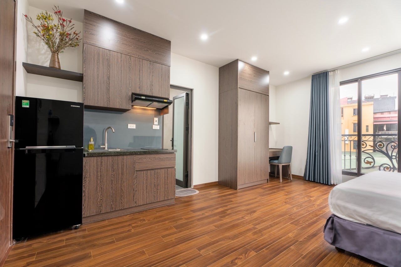 Studio xịn sò Trung Kính, full đồ, giá thương lượng