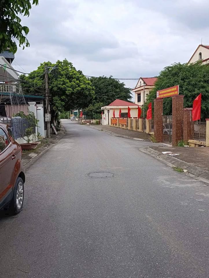 Lô đất vàng trung tâm Phủ Lý, gần Sun Unban, sổ đỏ trao tay, giá siêu hời