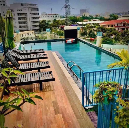 Siêu lô góc 2 mặt tiền 151m2, đường 7.5m thông sông, khu vip Hoà Cường Nam