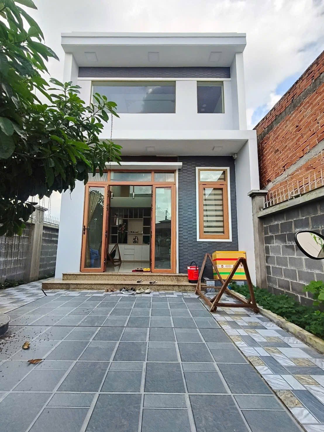 Chào mừng quý vị đến với một câu chuyện về tổ ấm tương lai tại xã Thanh Phú, Bến Lức, Long An