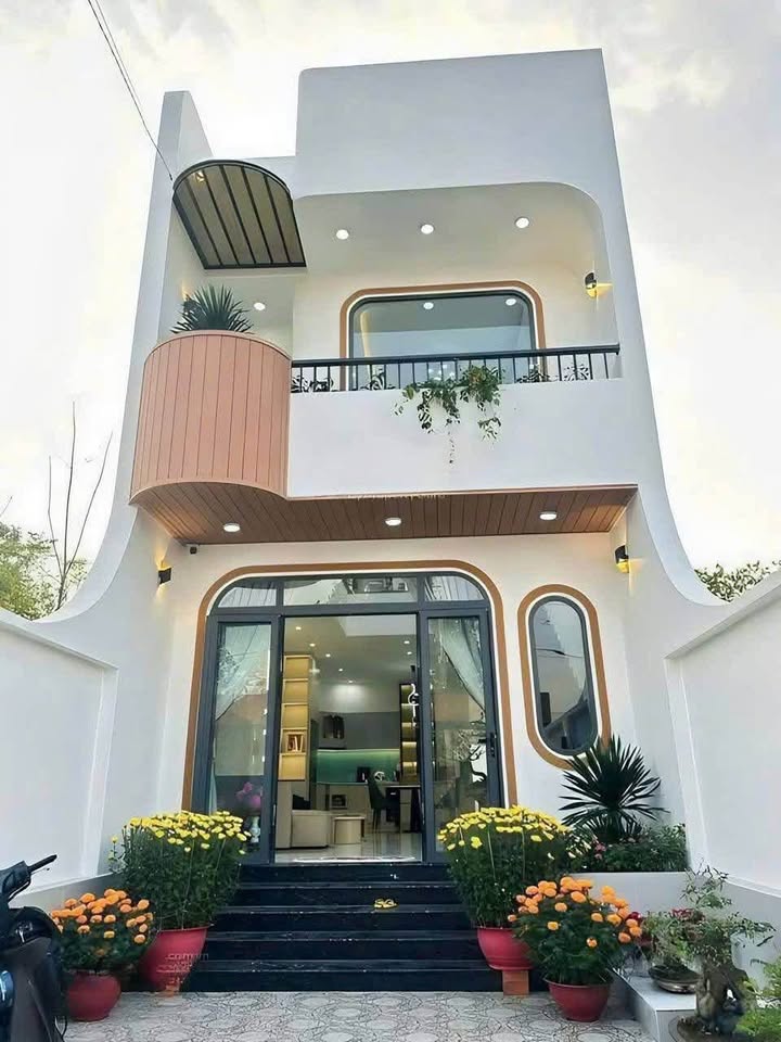 Nhà 3 phòng ngủ Diên Khánh 1,69 tỷ, full thổ cư, rộng rãi, chỉ cách Lạc Bình 100m