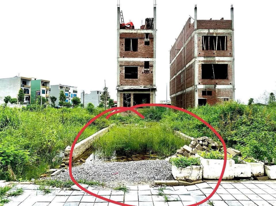 Bán đất Vườn Bia Phú Sơn, mặt tiền 5m, 90m², hướng Bắc, kinh doanh đỉnh