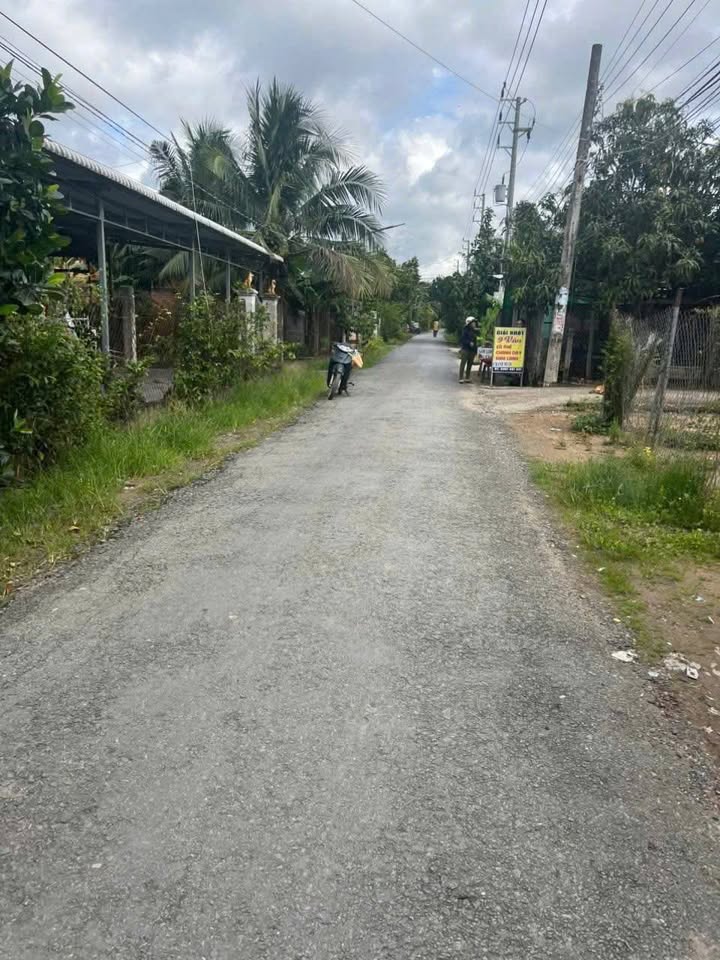 Bán nền đất đẹp, thổ cư 100%, diện tích 132m², mặt tiền 7m