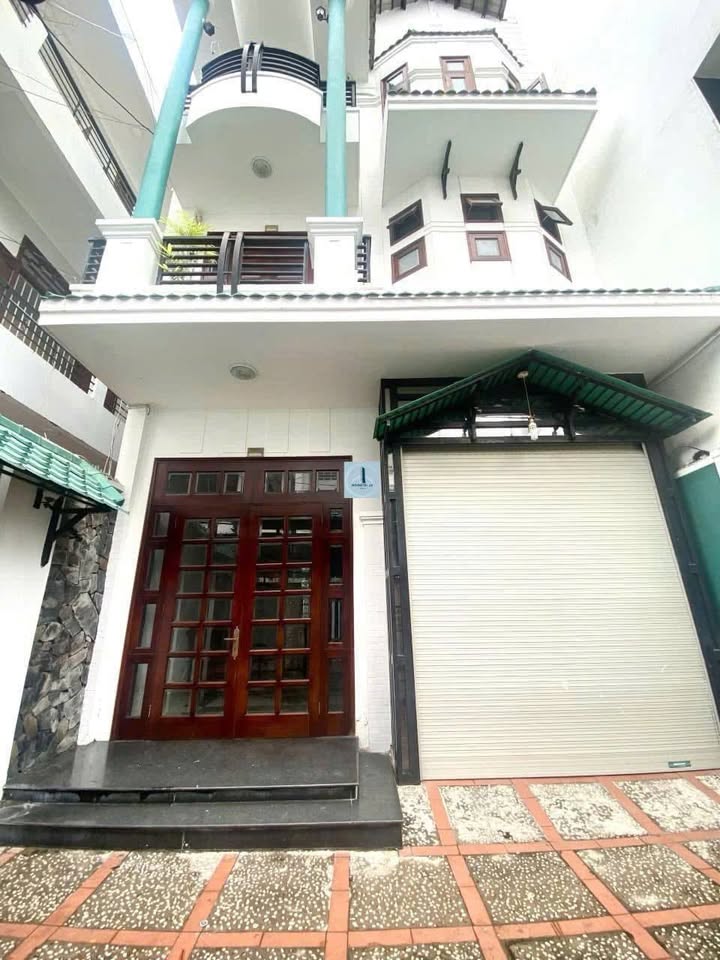 Nhà 3 tầng hẻm Trần Quang Khải, Nha Trang - Kinh doanh homestay đỉnh cao, 134m², 24 tỷ