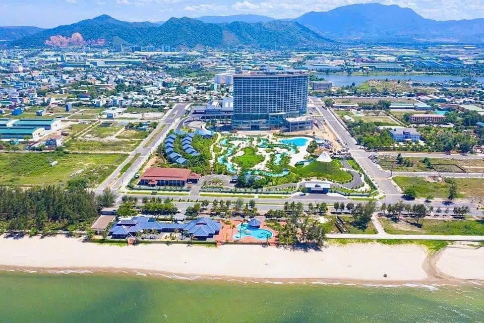 Đất biển Đà Nẵng rẻ nhất khu, nở hậu phong thủy, hướng Đông Bắc mát rượi