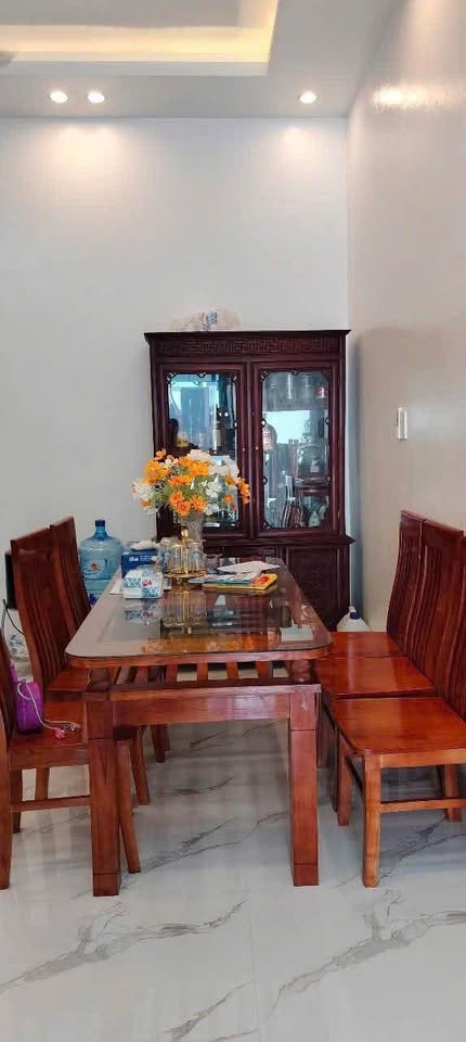 Nhà 3 tầng mới tinh, 50m² tại Tiền Phong, Thái Bình - Giá nhỉnh 2 tỷ