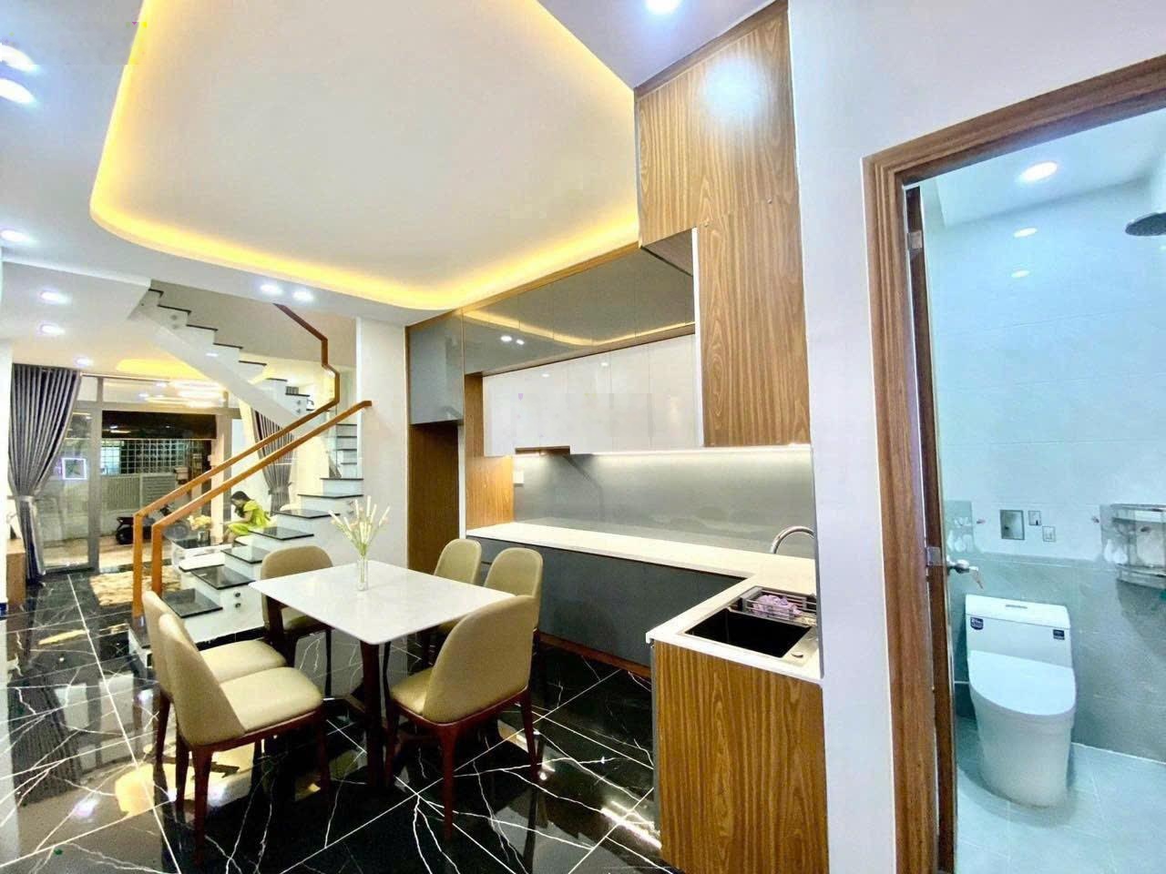 Bán nhà Bình Thạnh căn 67,2m2 giá 3tỷ 250triệu đường Nơ Trang Long , phường 13 , quận Bình Thạnh