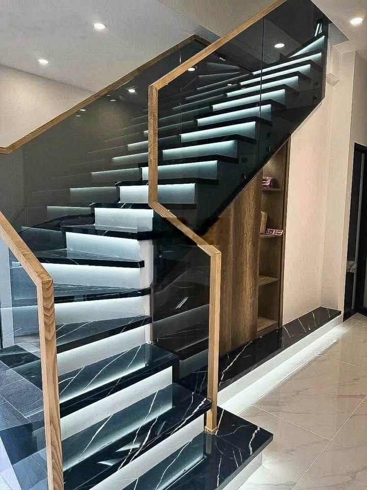 Nhà đẹp đường nội bộ 6m khu Chu Văn An, Bình Thạnh, (4,6x15,8) 4pn 4wc, Giá chỉ 3 tỷ, gara oto