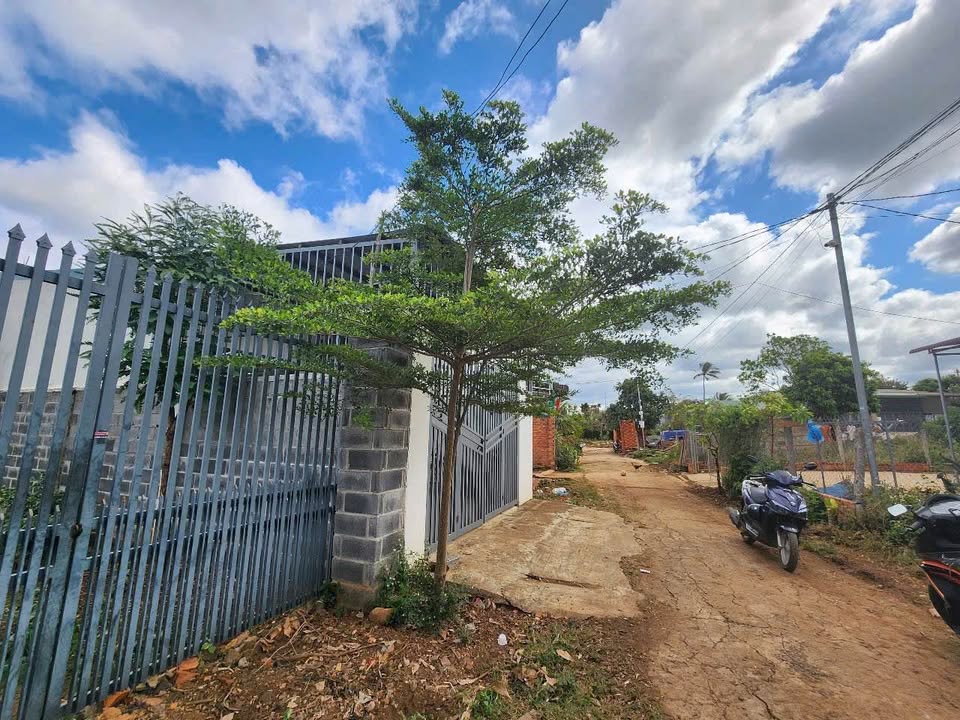 Đất Eakao 5mx22m, 1,09 tỷ, đường rộng thoáng, gần Ywang