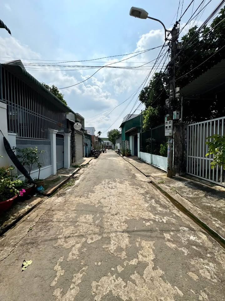 Tìm đâu ra mảnh đất "thông tứ hướng" như bàn cờ thế này