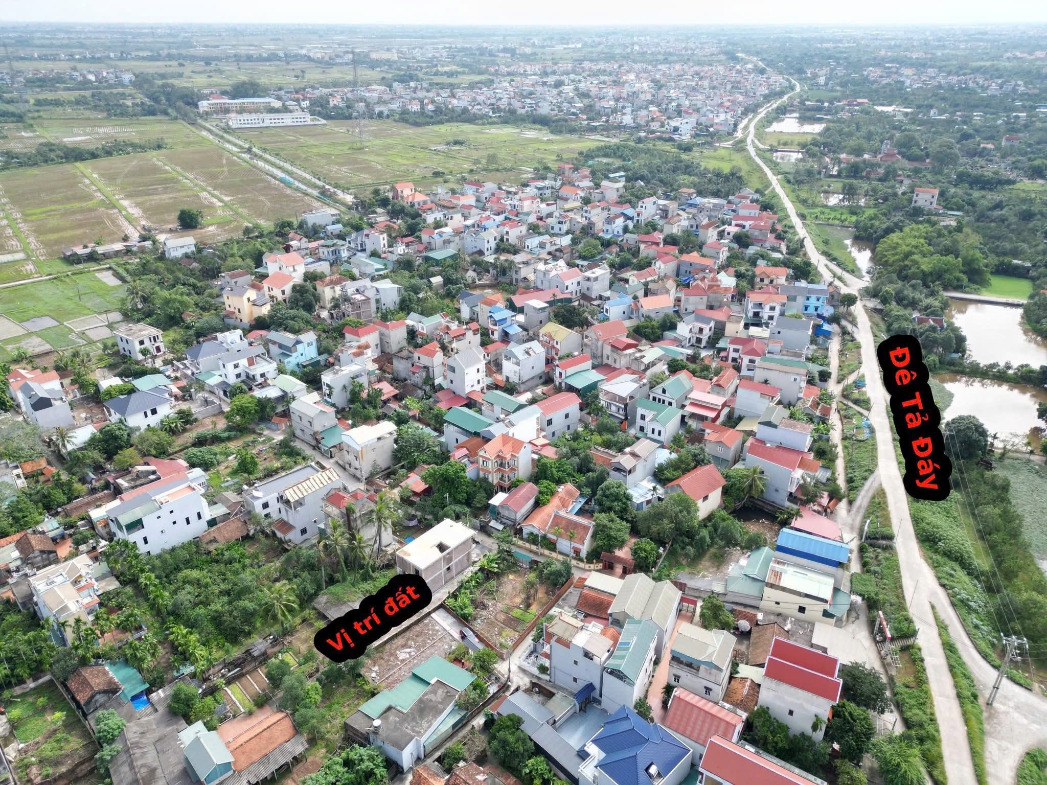 Nhà 100m2, 7 chỗ đỗ cửa, vị trí đắc địa phường Thanh Mai, Hà Nội