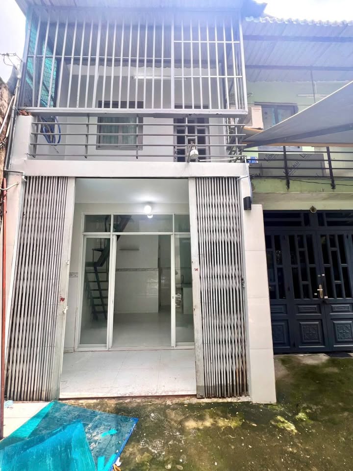 Nhà xinh 4x5m, 660 củ, gần Ngã 5 Vĩnh Lộc, bao xinh