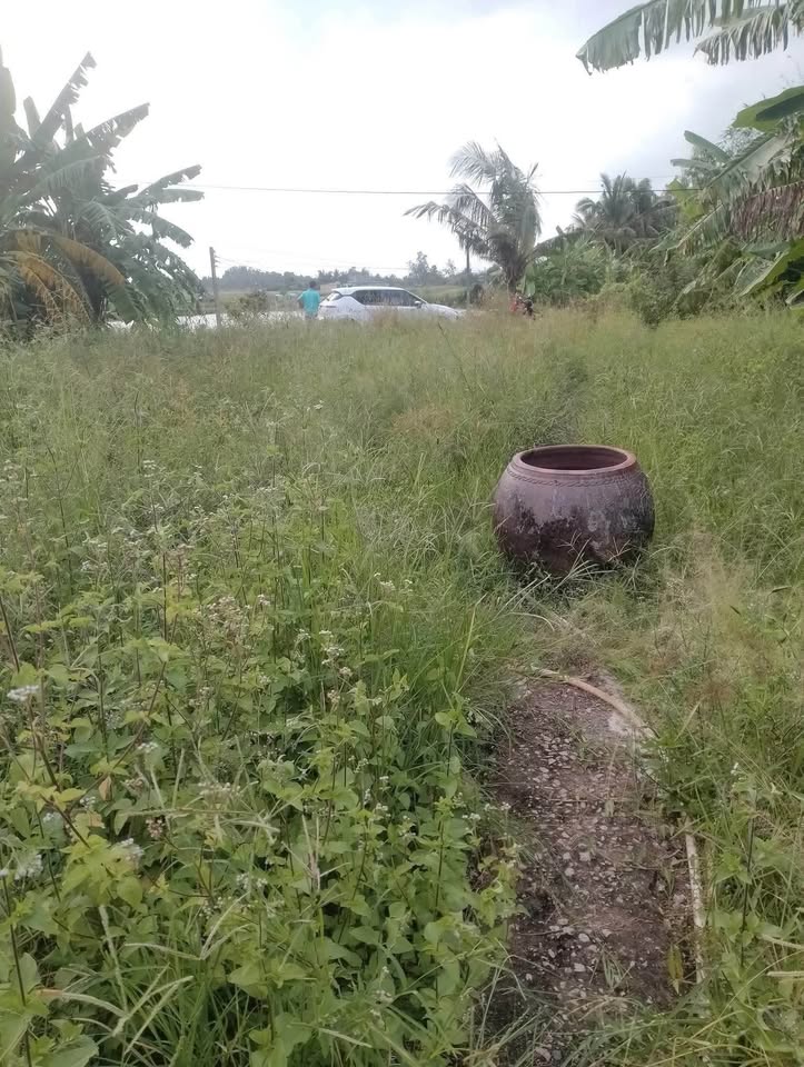 Đất Sóc Trăng, 2 mặt tiền, 17mx32m, giá 320 triệu cơ hội vàng cho nhà đầu tư