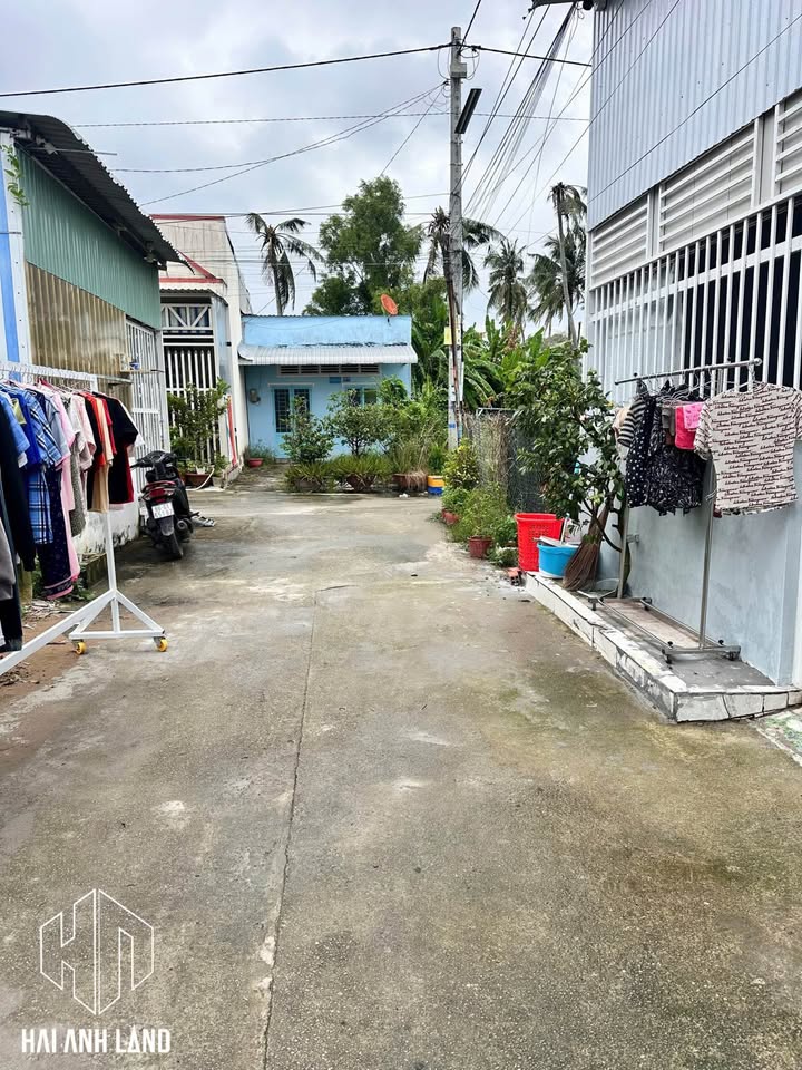 Nhà 5m x 20m Rạch Giá, Kiên Giang giá 890 triệu, hẻm ô tô