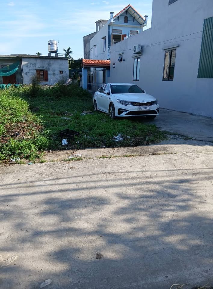 Chuyển nhượng đất thổ cư 48m2, lô góc, ngõ ô tô thông tại Thắng Cựu, Thái Bình