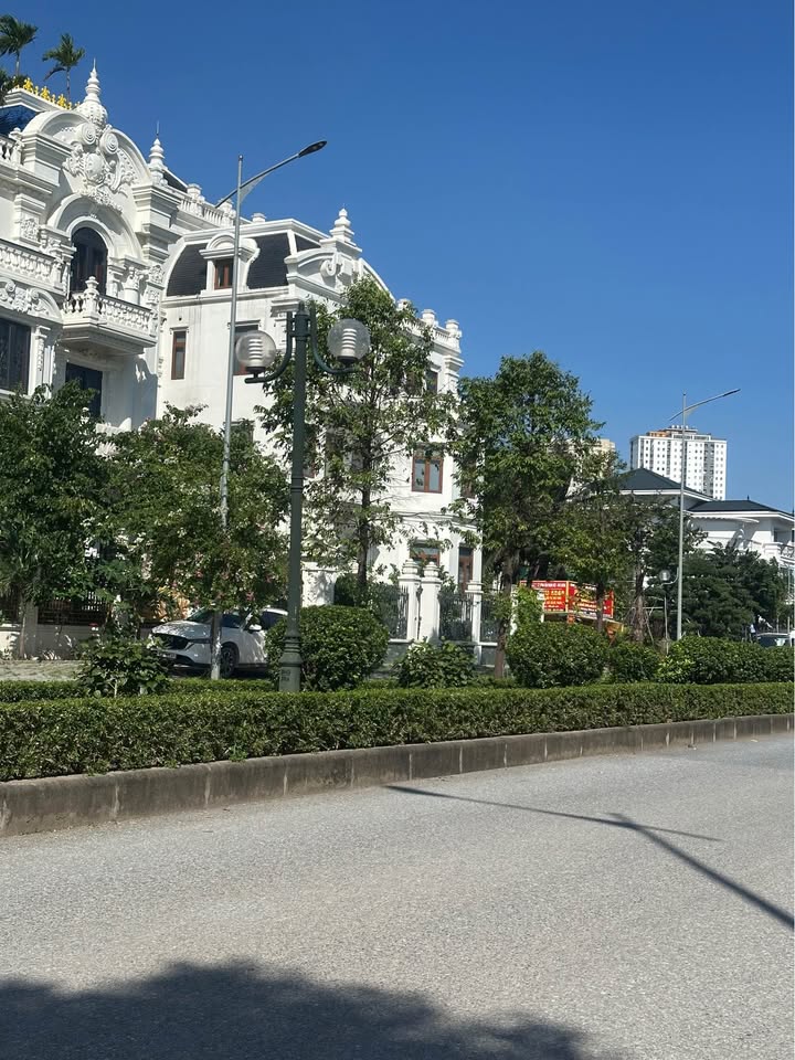 Biệt thự Phú Lương hoàn thiện, thang máy, kinh doanh, sổ đỏ trao tay, giá chỉ từ 30 tỷ