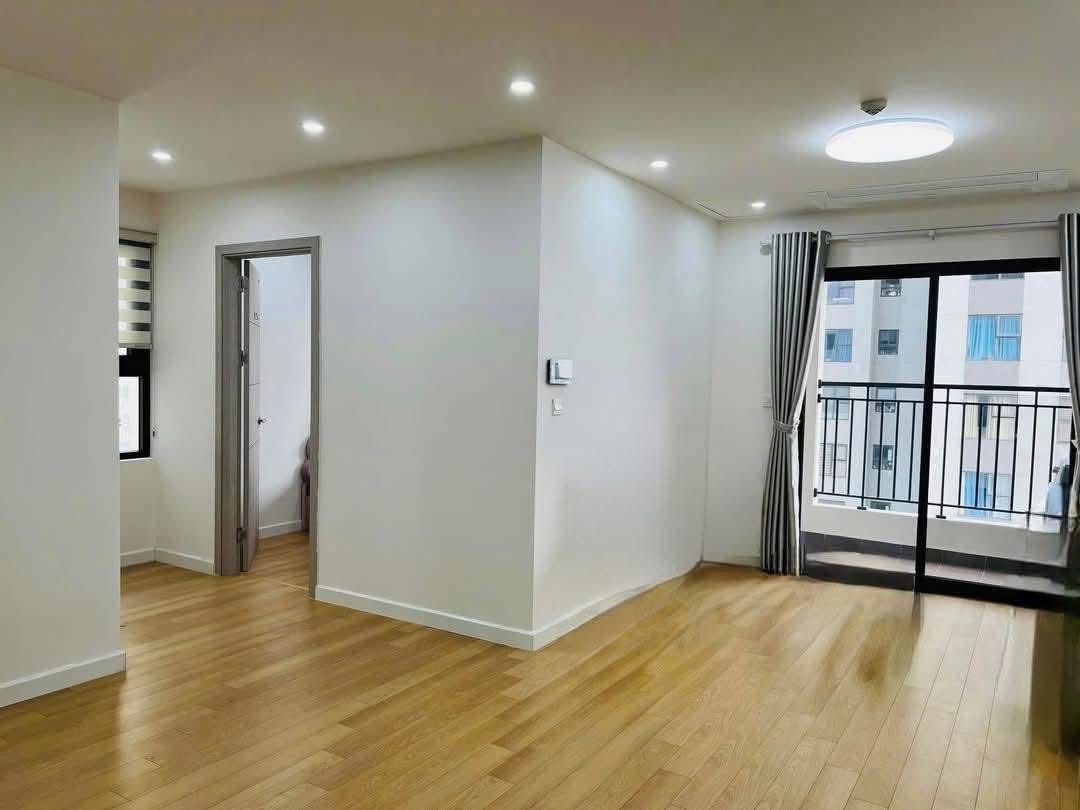 Cho thuê căn hộ 1 phòng ngủ La Casta Văn Phú giá siêu hấp dẫn