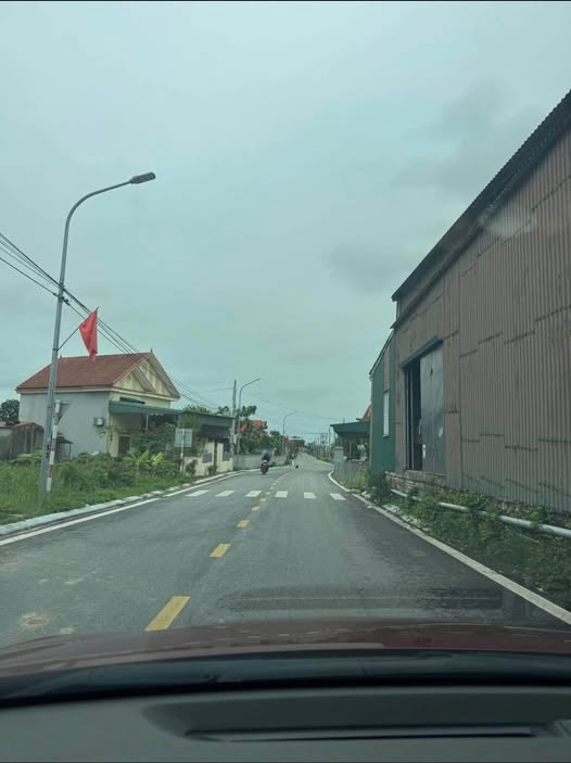 Đất mặt đường chính Hải Đông, Móng Cái