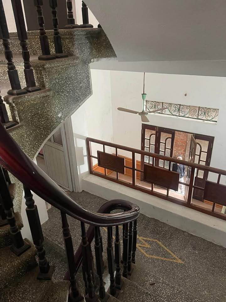 Nhà 3 tầng đẹp như mơ, giá hời cho người nhanh tay