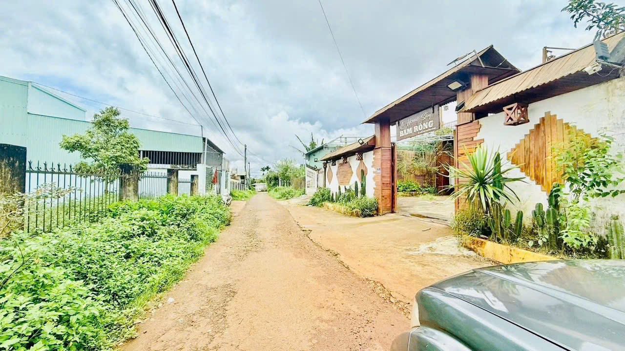 Đất vàng Trường Chinh, 3 lô liền kề giá hời chỉ 290 củ