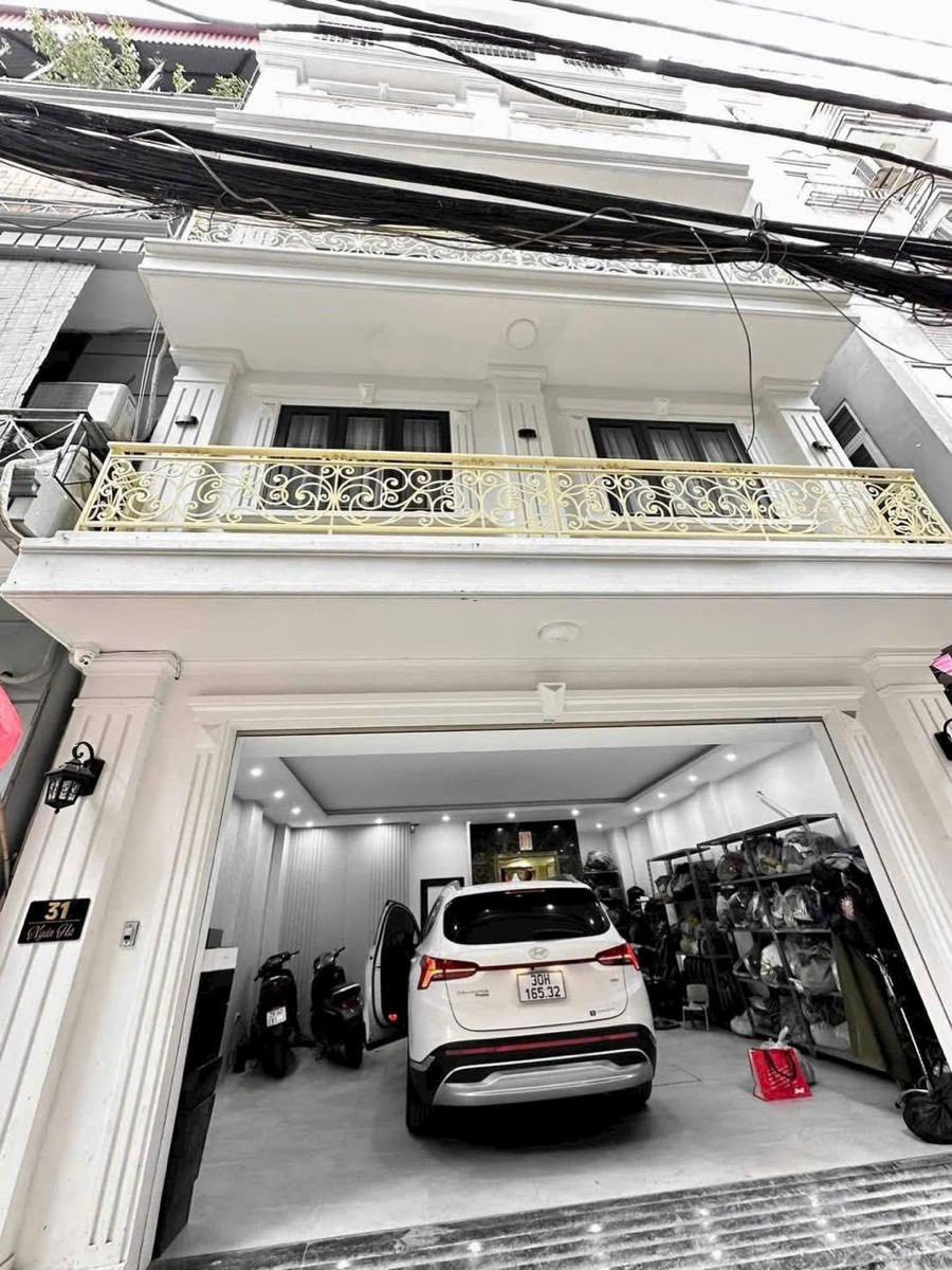 Bán nhà phân lô Hoàng Văn Thái, Thanh Xuân, 7 tầng, ô tô vào nhà