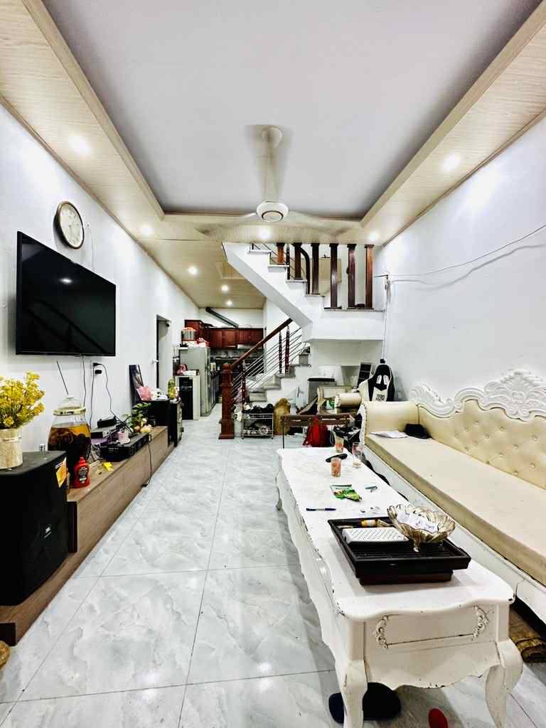 Nhà 32m² xây mới đẹp long lanh, khu phân lô đẳng cấp Tây Hồ