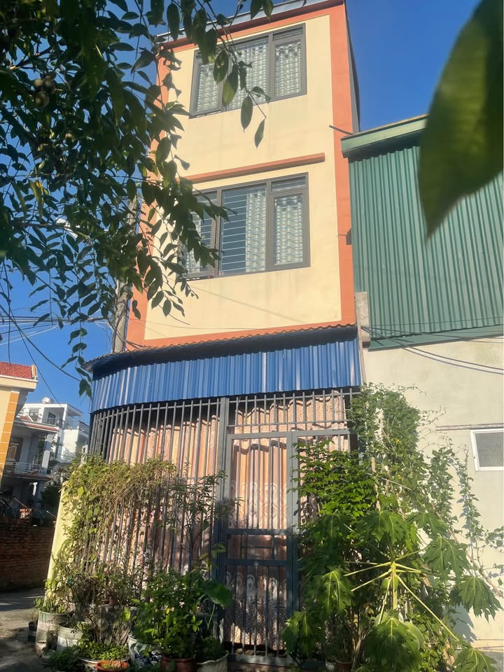 Nhà Cột 8, Hạ Long 62,8m2, mặt tiền 4,5m, hướng Tây, giá hời như mơ