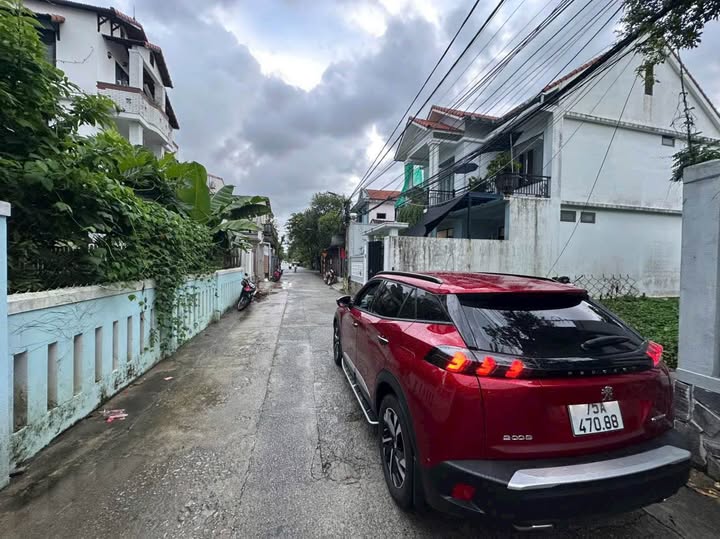 Bán đất 105m2 mặt tiền 5m tại Kim Long, giá chỉ 2,4 tỷ