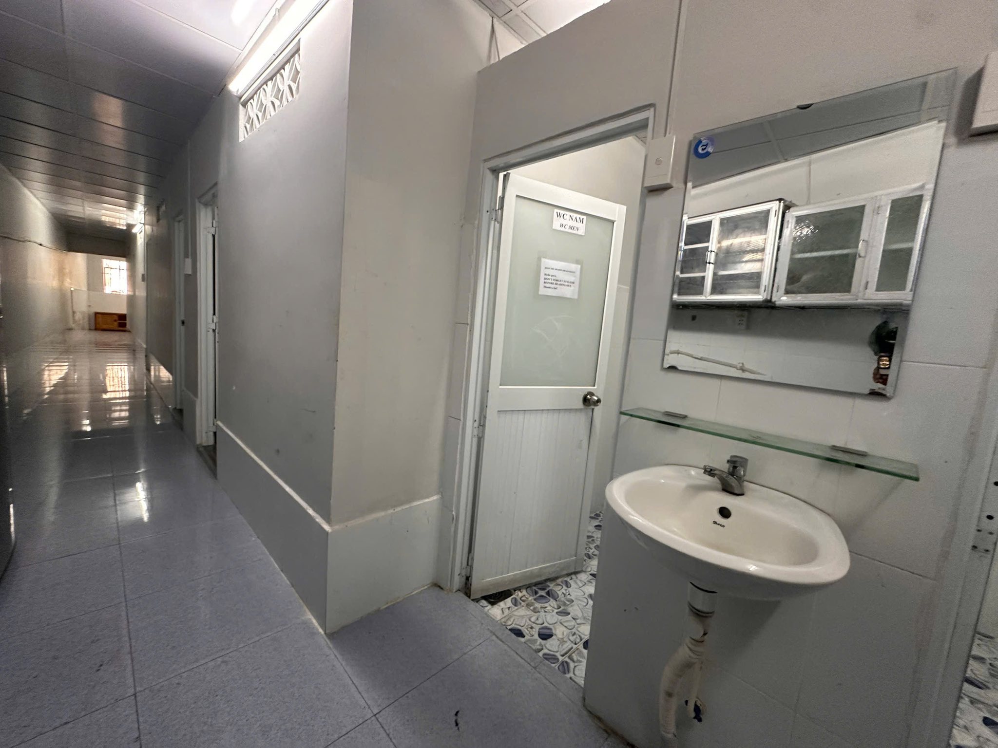 Nhà 4 phòng ngủ thoáng mát, xe hơi tới cửa Phường 5, Bình Thạnh