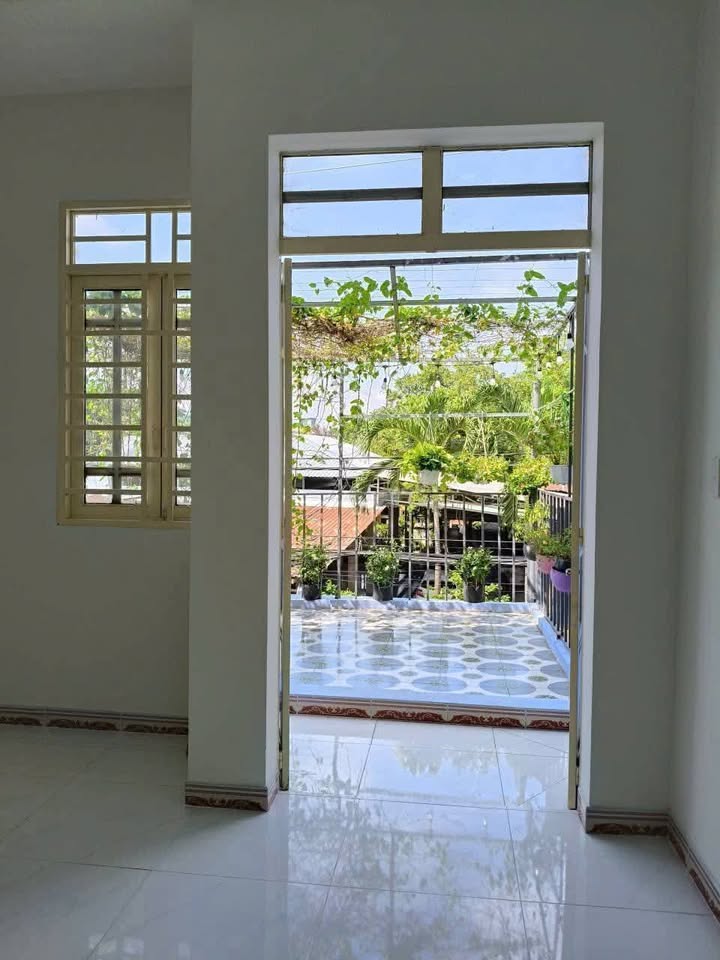 Nhà xinh giá yêu thương chỉ 2,8 , còn thương lượng cho khách nào chốt nhanh