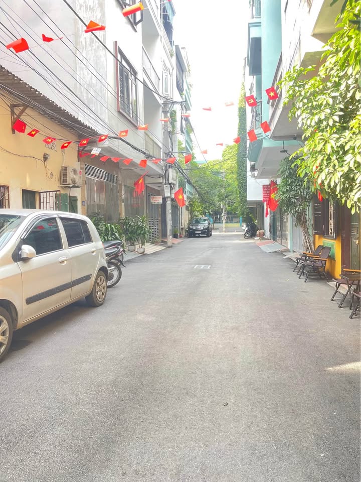 Thanh Xuân nhà 7 tầng thang máy, ô tô tránh, khu phân lô, giá hơn 19 tỷ